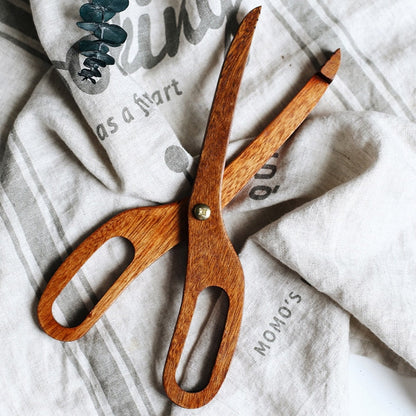 Wooden food scissors