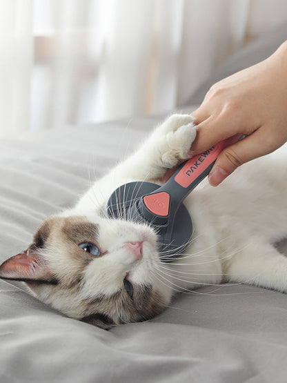 The ultimate pet brush